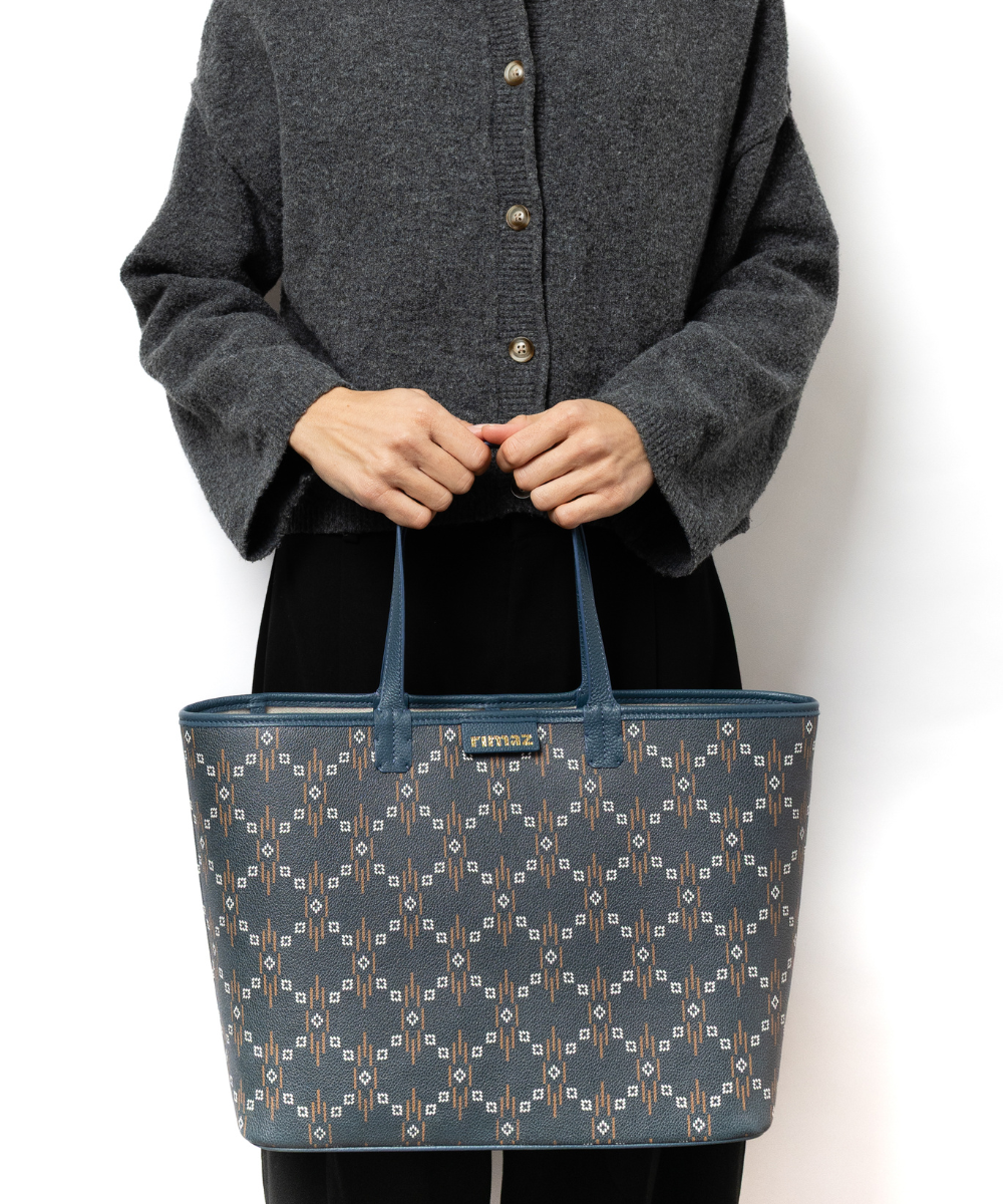 Rimaz Signature Tote in Sama Blue